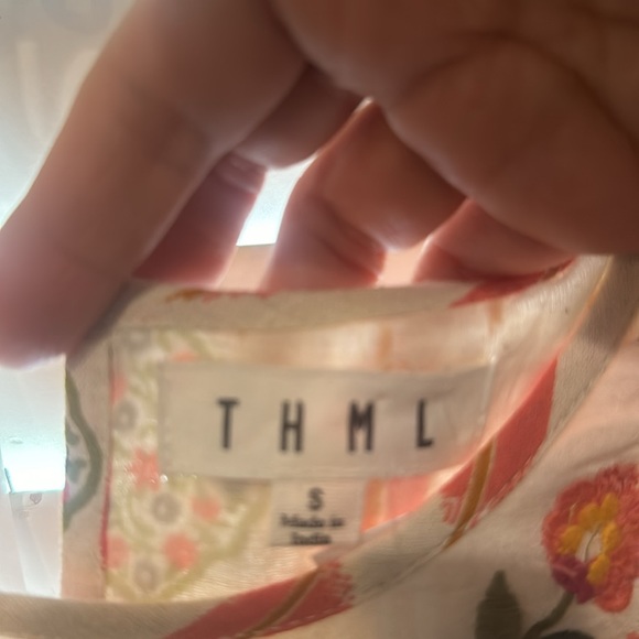 Spring/Summer dress small..fits medium too.used once - Picture 7 of 8